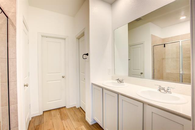 Building Photo - 532 Ranchito Pass