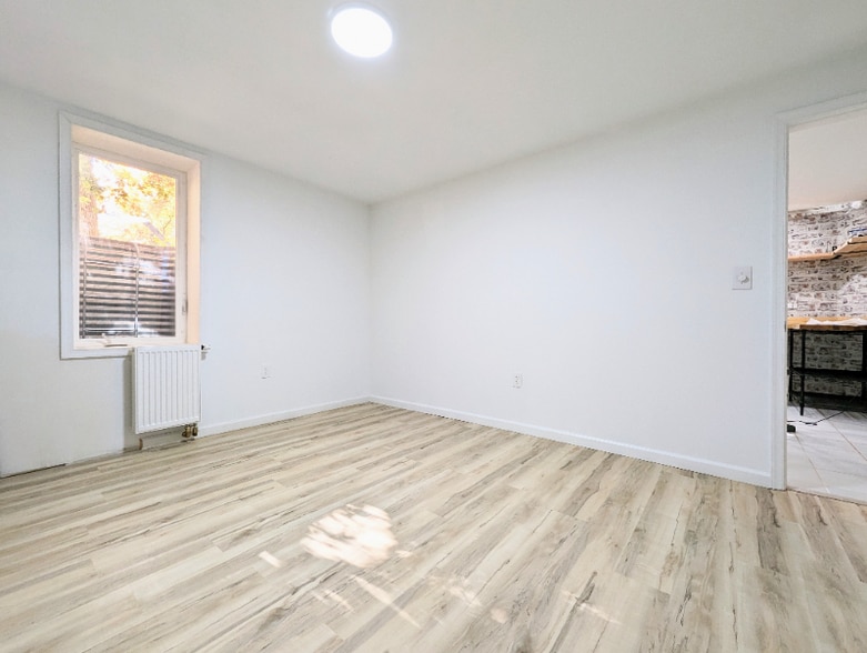 Building Photo - 406 Gaither St