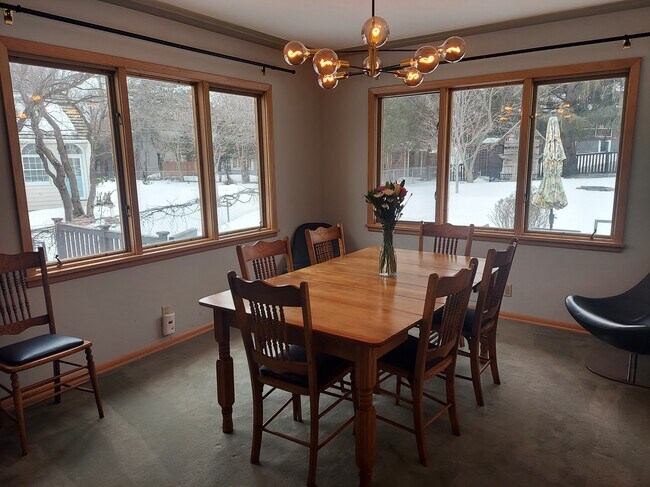 Dining open to Living Room - 4401 Avondale Rd