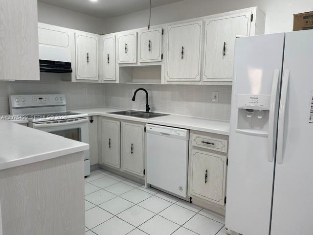 Building Photo - 13721 SW 84th St