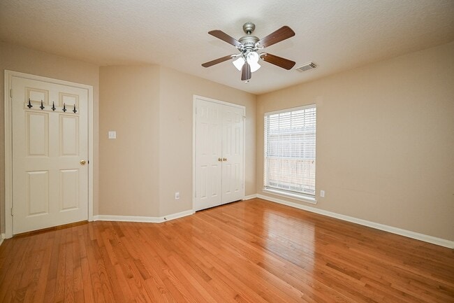 Building Photo - 1335 Remington Crest Dr