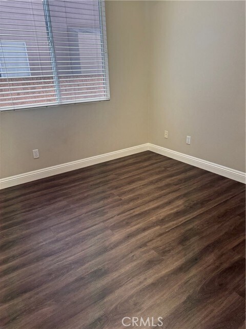 Building Photo - 16252 Fieldcrest Ct