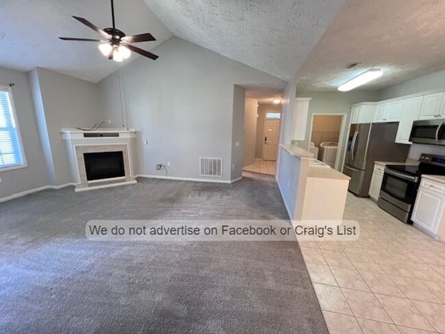 Building Photo - Woodland Village- Bardstown Court