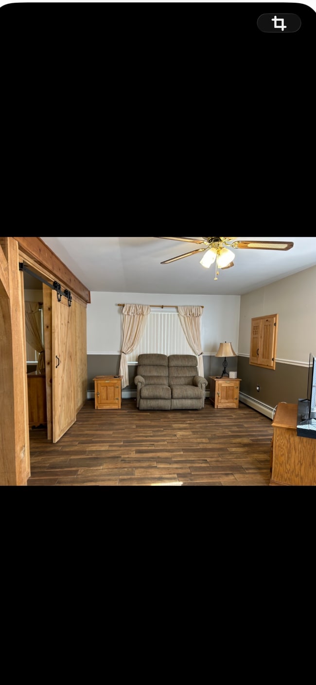 Building Photo - 2179 Shartlesville Rd