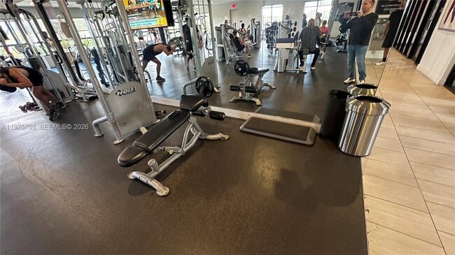 Building Photo - 7915 NW 104th Ave