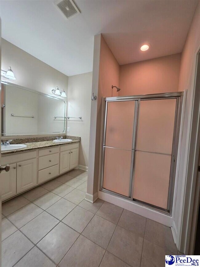 Building Photo - 995 Maggie Way