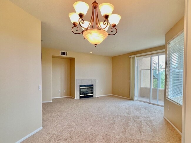 Building Photo - Carlsbad Condo West of 5 Freeway with Lagoon Views - Available June 1st!