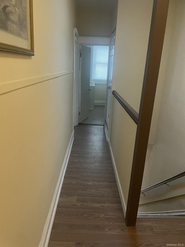 Building Photo - 61 Larkfield Rd