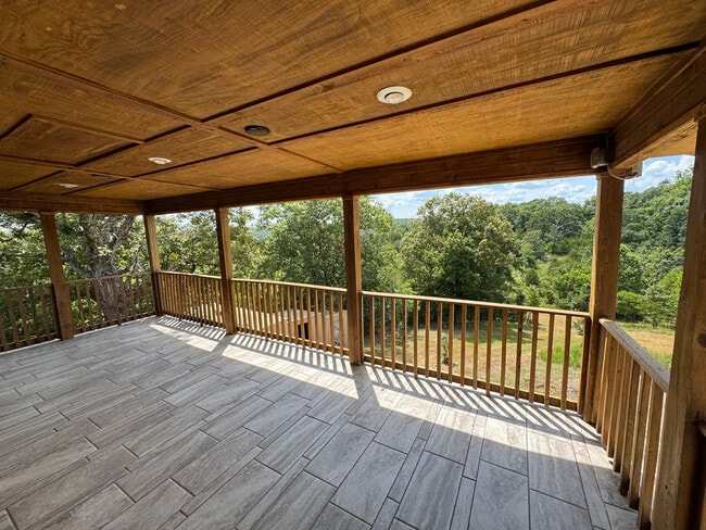 Building Photo - 7697 MO-176