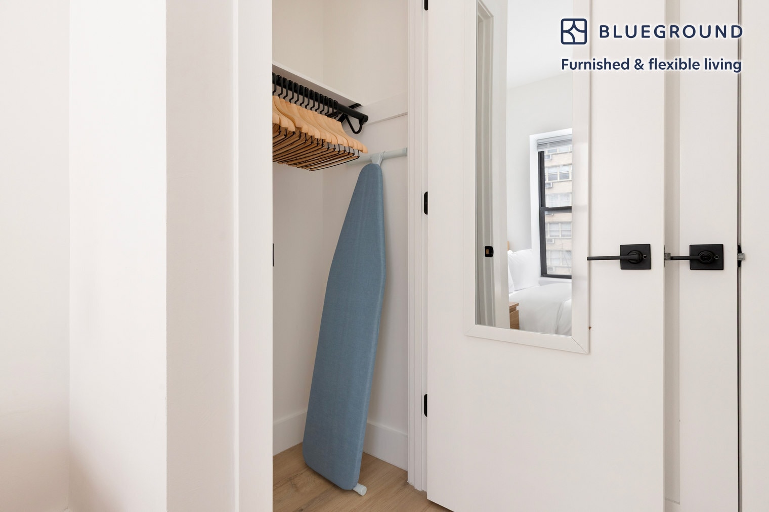 Building Photo - 940 1st Ave