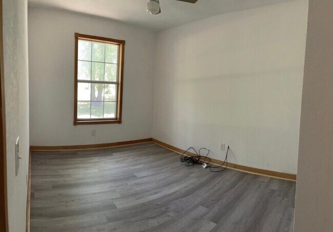 Building Photo - 4110 Derrick St