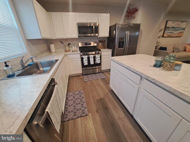 Building Photo - 32035 Windjammer Dr