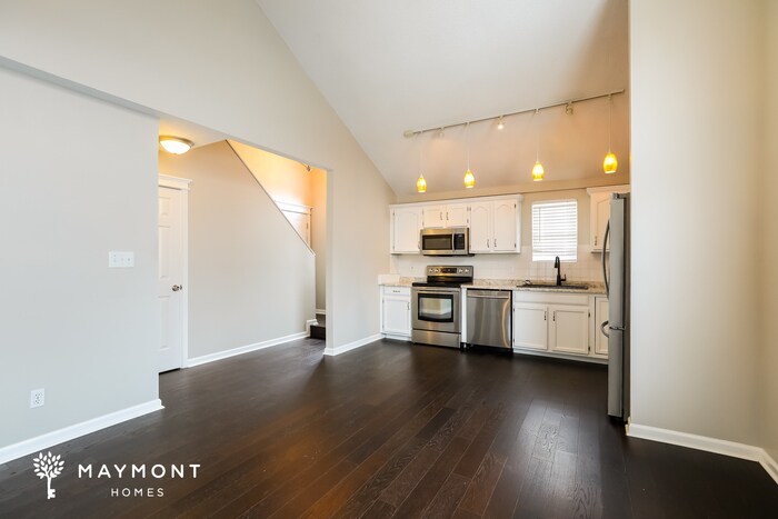 Building Photo - 202 S Huntsman Blvd