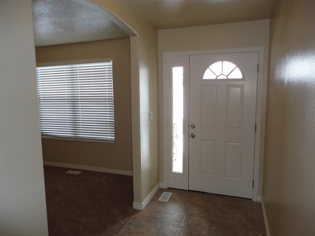 Building Photo - 7489 S Valley Maple Dr