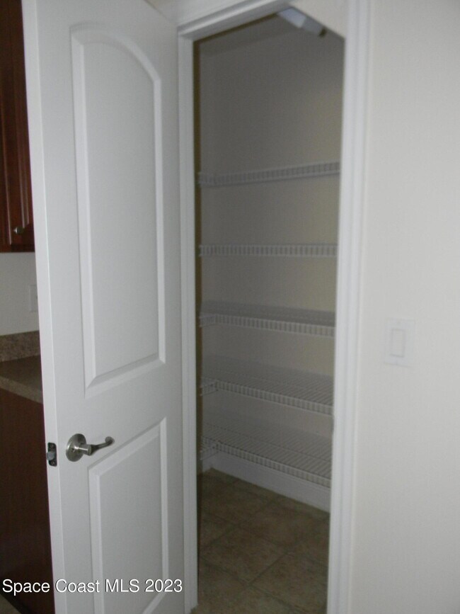 Building Photo - 1576 Alaqua Way