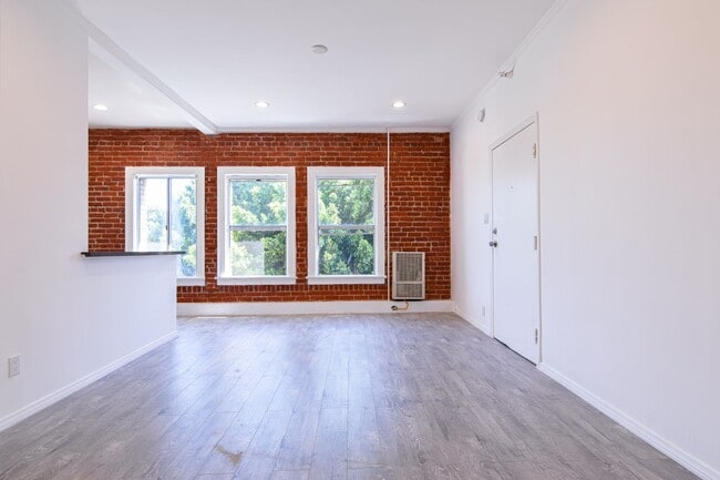 Interior Photo - Urban Living at its Best