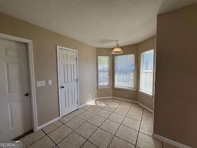 Building Photo - 107 Cypress Bend