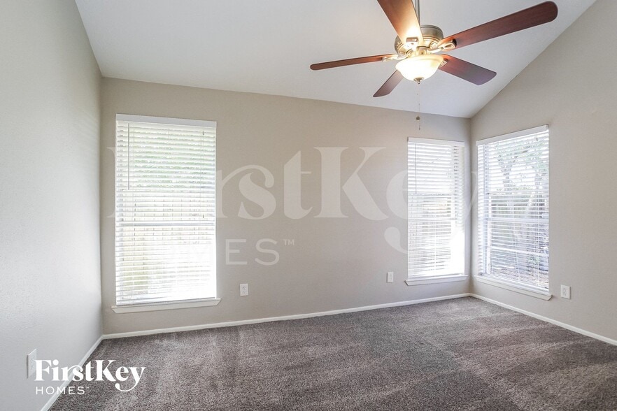 Building Photo - 4831 Tealgate Dr