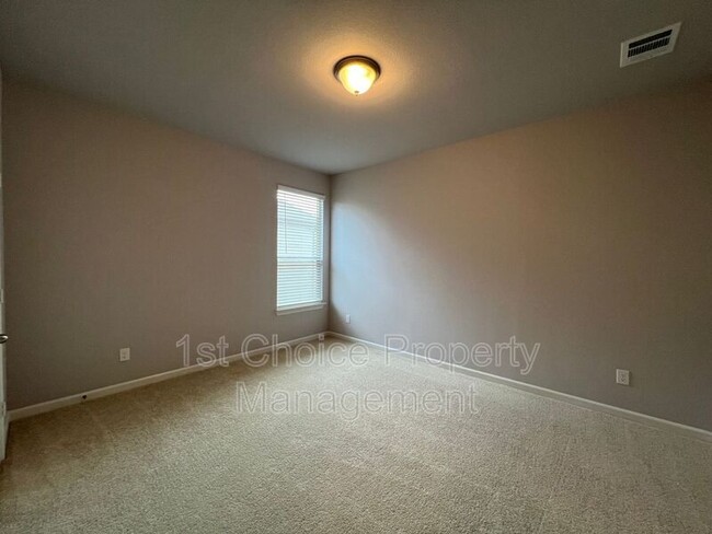Building Photo - 4805 Porque Ct
