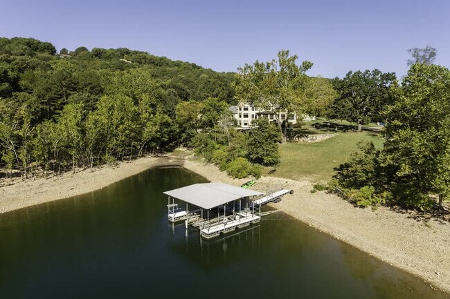 Building Photo - 1774 State Hwy UU