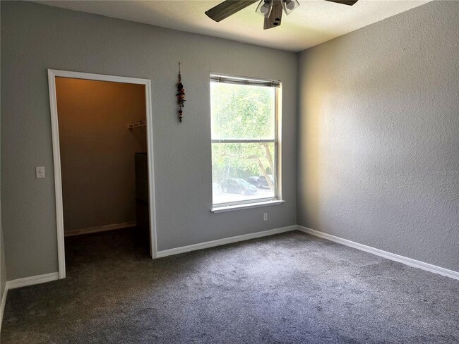Building Photo - 1325 Lake Shadow Cir