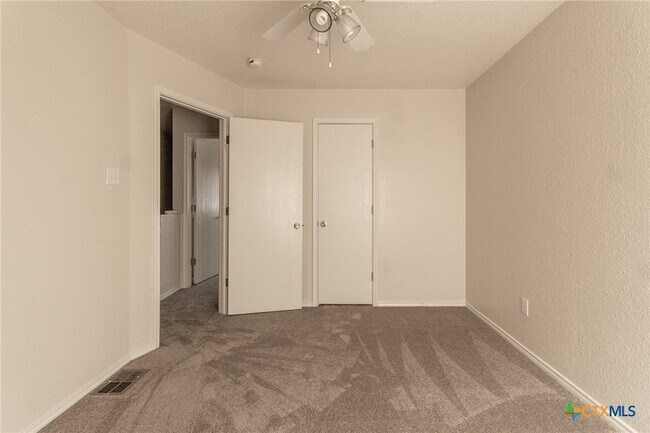 Building Photo - 4101 Gus Dr