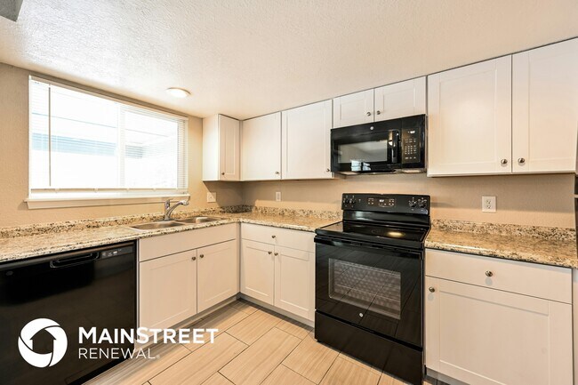 Building Photo - 1523 S Carson St