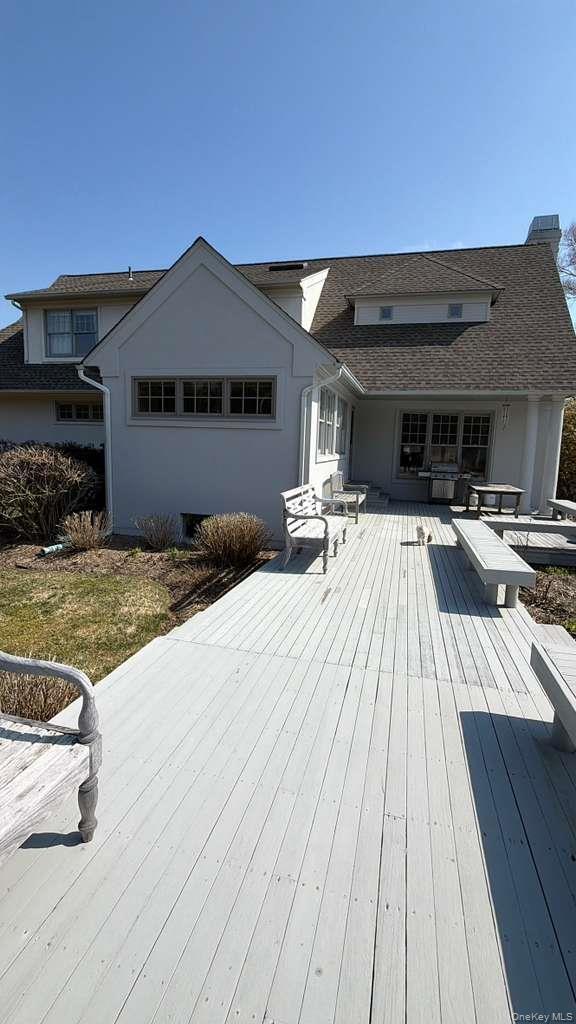 Building Photo - 582 Hayground Rd