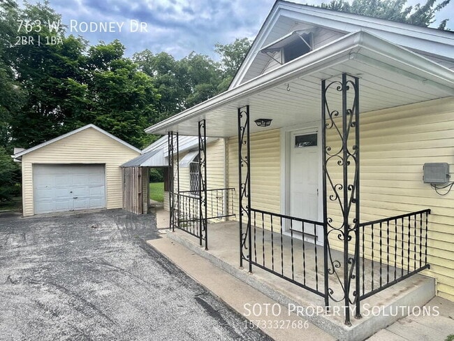 Building Photo - 763 W Rodney Dr