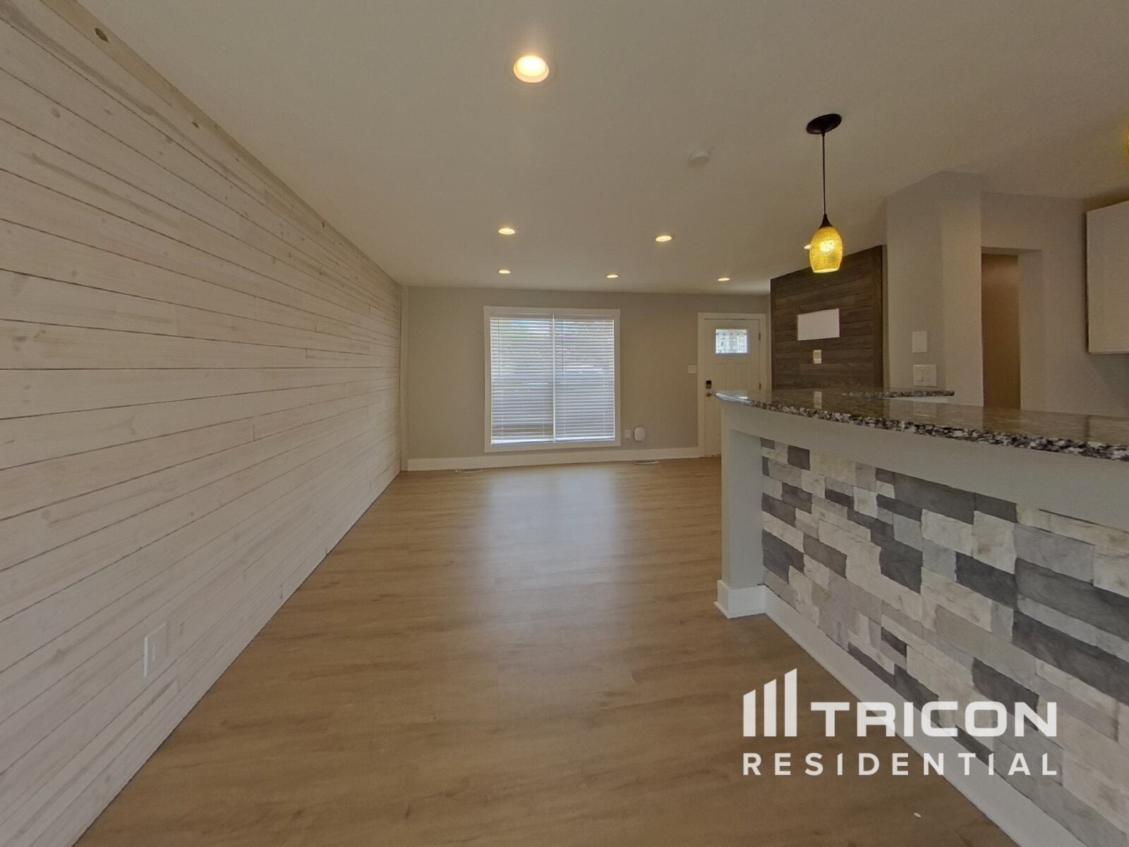 Building Photo - 1208 Atoka Dr