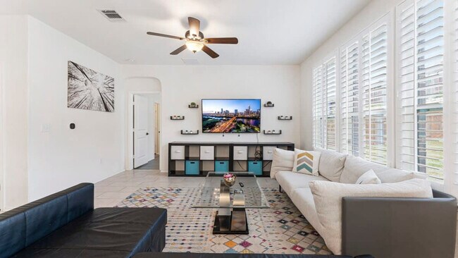 Building Photo - 7301 Altidore Dr