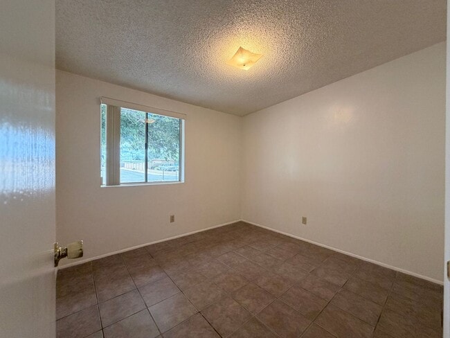 Building Photo - 3BR/2BA/2CP 1,245 sq.ft. rental in Huachuca City, AZ