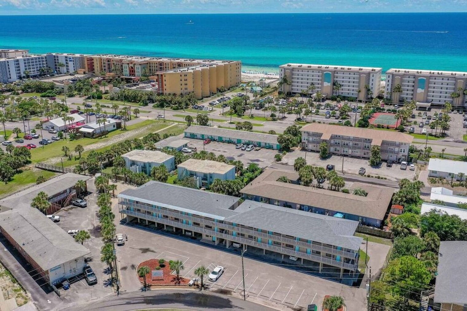 Building Photo - 312 Bream Ave