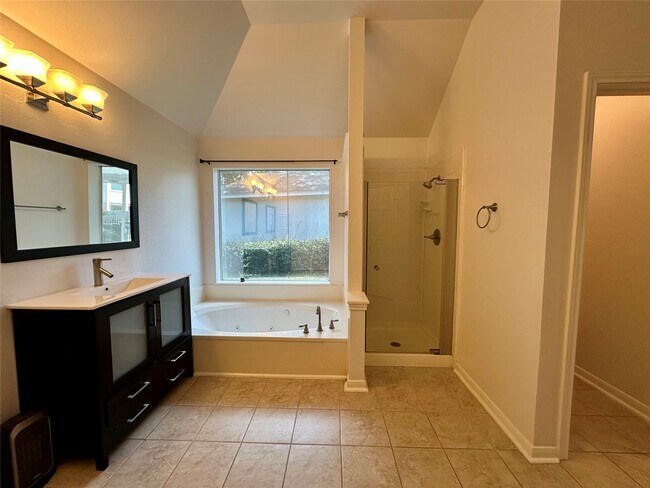 Building Photo - 1318 Cedar Terrace Ct