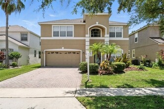 Building Photo - 4 Bedroom 2.5 Bath Two Story Hunters Creek...