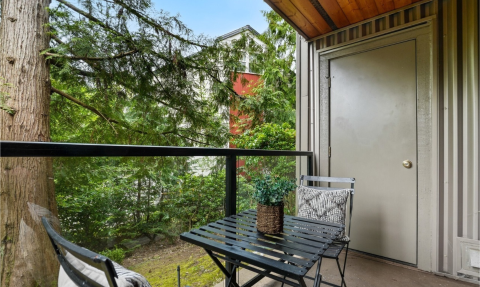 Private Balcony - 15155 NE 82nd St