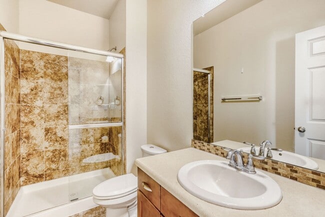 Building Photo - Bright, Seamless Living in Longmont’s Premier School District