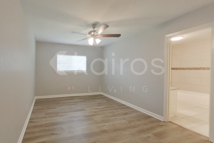 Building Photo - 4535 Sloangate Dr