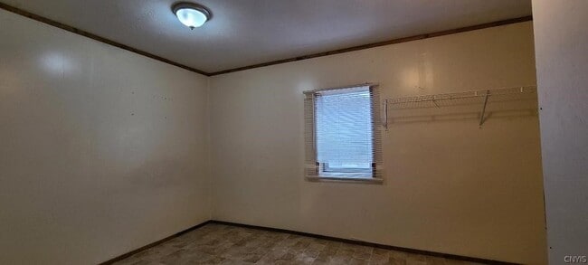 Building Photo - 43 N Main St