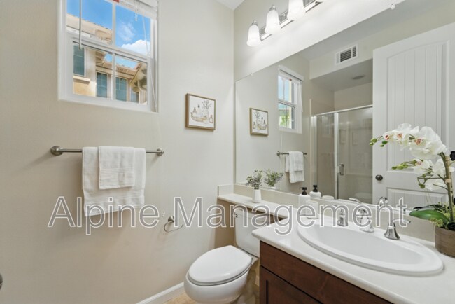 Building Photo - 5109 Campion Dr