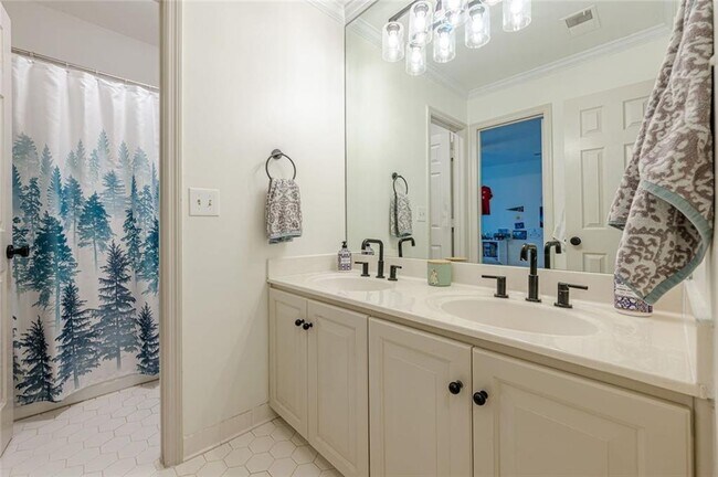 Building Photo - 6430 Bannerhorn Run