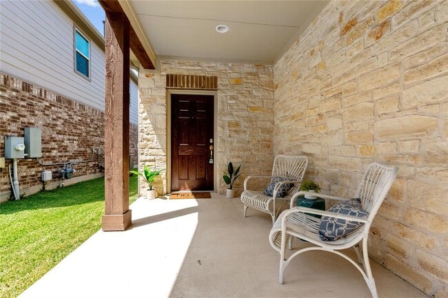 Building Photo - 10423 Turnbull Loop
