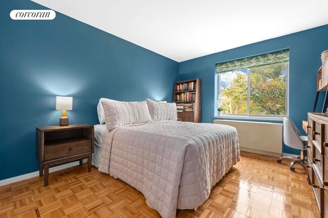 Building Photo - 330 W 145th St