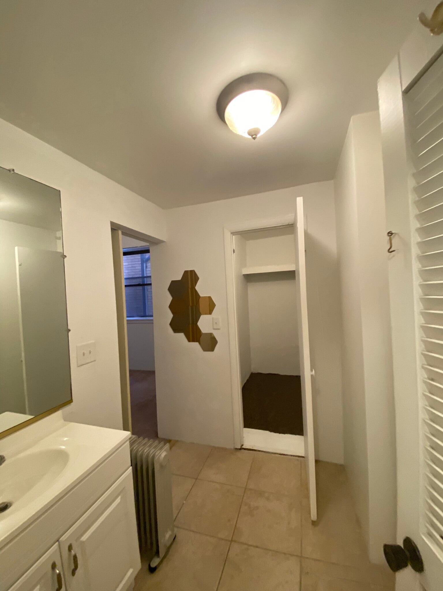 Building Photo - 514 Ivy St