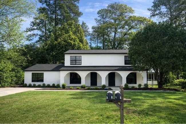 Building Photo - 2227 Willie Vause Rd