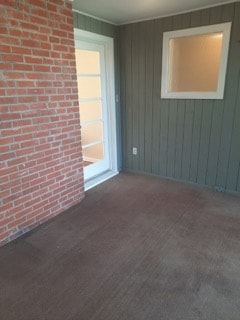 Building Photo - 2133 Hyde Park Rd