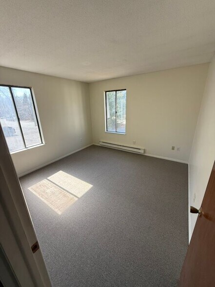 Building Photo - 67 Dallas Terrace