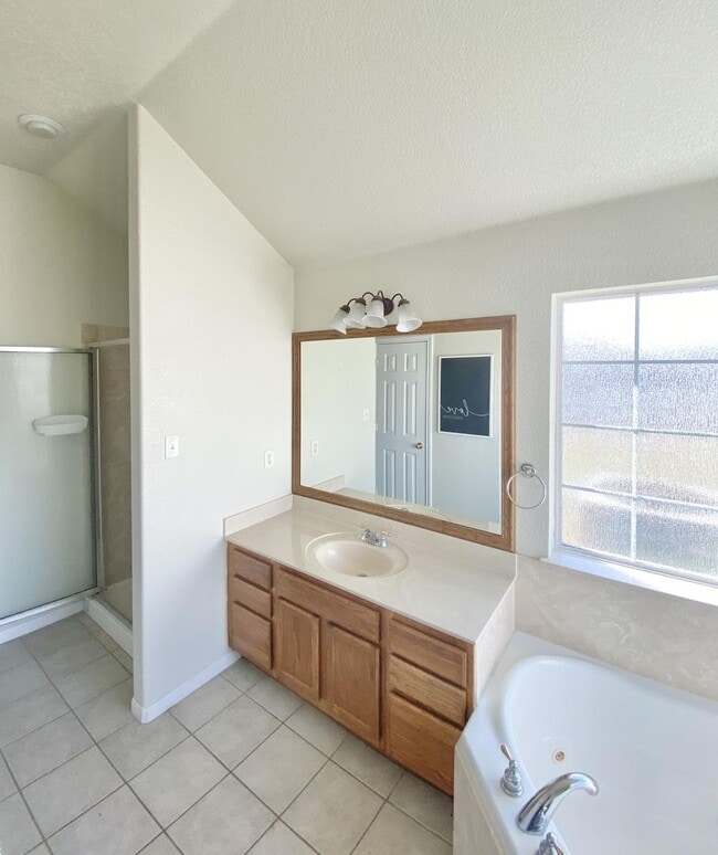 Building Photo - AVAILABLE SOON!