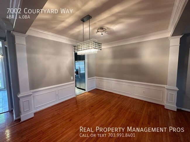 Building Photo - 7002 Courtyard Way