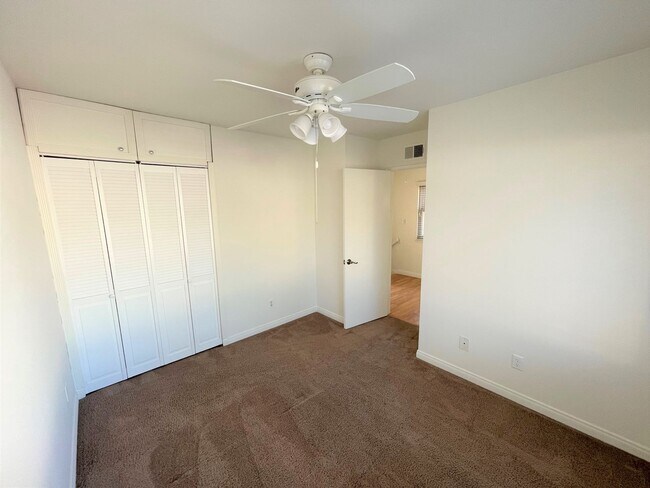 Building Photo - Todd Ranch Townhome- Enjoy The Community Pool!